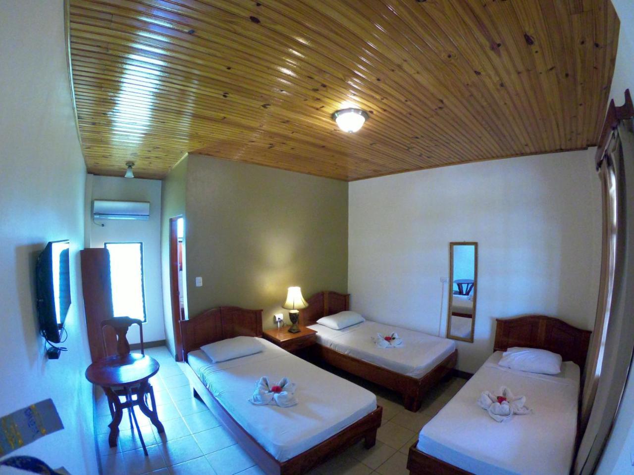 Hotel Los Higuerones Paso Canoas Екстериор снимка